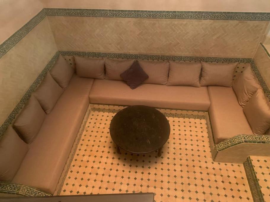 Super Riad Avec Piscine Interieureマラケシュ エクステリア 写真